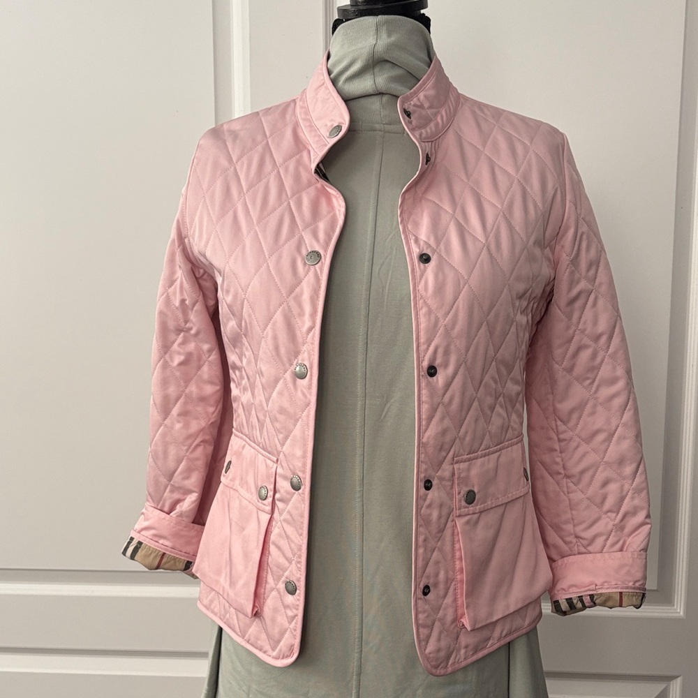 Burberry Pink Diamond Quilted Women's Jacket with Front Snap Buttons